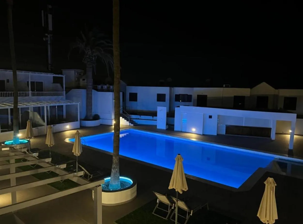 2 Bedroom Apartment Puerto del Carmen  0*, Puerto del Carmen (Lanzarote) Spain
